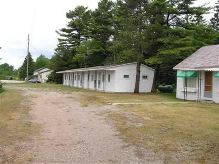 Undetermined Nuabinway Motel - Real Estate Photo (newer photo)
